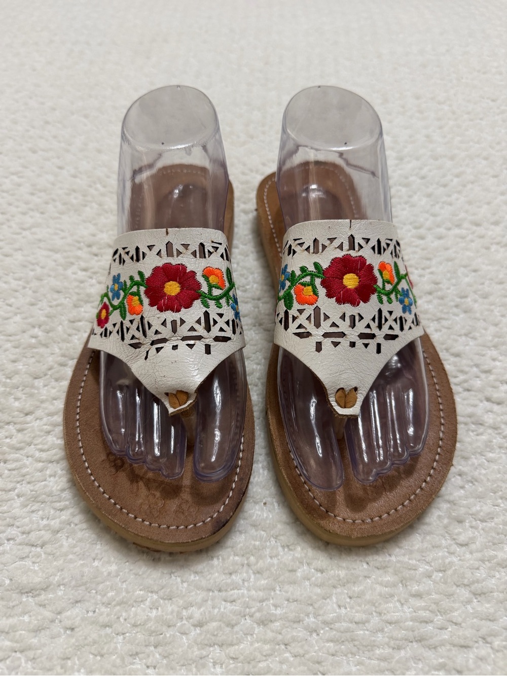 Mexico Flower Embroidered Leather Sandals White Tan Women’s MX 5 US 8